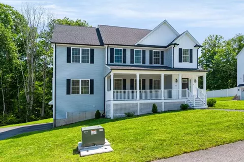9 Horizon Way, Plaistow, NH 03865