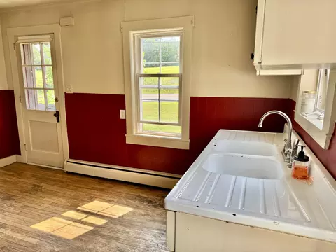 Kitchen - 355 Websterville Rd, Orange, VT 05641 photo 6 of 6