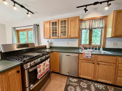 Kitchen - 36 Timber Rdg, Underhill, VT 05489 photo 5 of 6