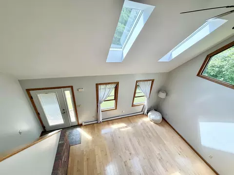 Living - 36 Timber Rdg, Underhill, VT 05489 photo 3 of 5