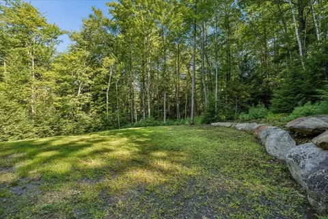 97 99 Wildwood Rd, Weare, NH 03281 photo 3