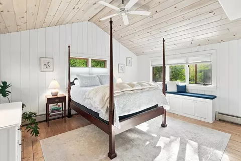 Bedroom - 302 Worcester Loop, Stowe, VT 05672 photo 1 of 10