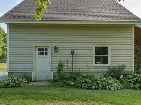 Exterior - 78 Foothills Dr, Jericho, VT 05465 photo 6 of 7