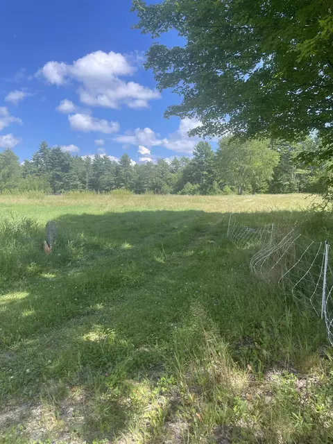 Old Bennington Road, Greenfield, NH 03047