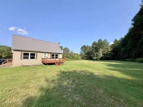 170 River Rd, Jamaica, VT 05343