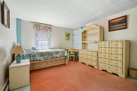 Bedroom - 9 Academy Ave, Atkinson, NH 03811 photo 4 of 6