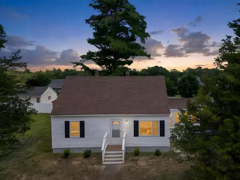 32 Cote St, Somersworth, NH 03878