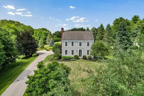 343 N Amherst Rd, Bedford, NH 03110