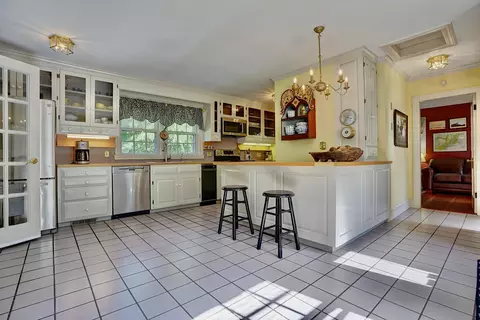 Kitchen - 100 Mill Rd, North Hampton, NH 03862 photo 8 of 8