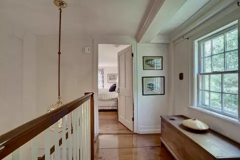 Entry Way - 100 Mill Rd, North Hampton, NH 03862 photo 4 of 6