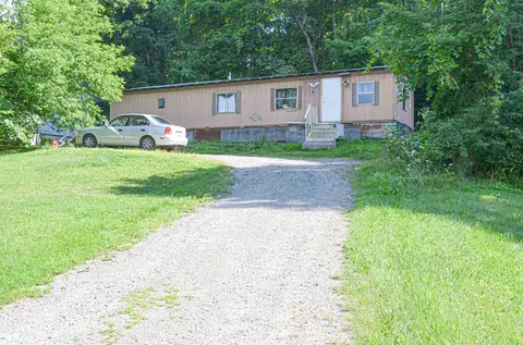79 Porter Ln, Barton, VT 05822