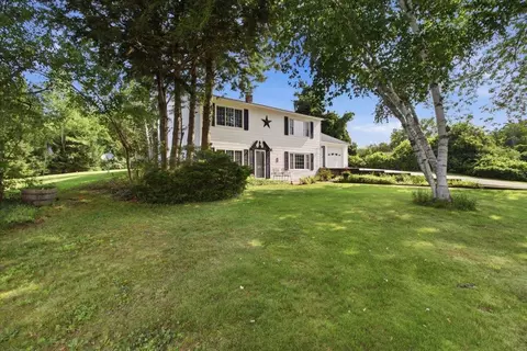 291 Spring Hill Rd, Bennington, VT 05201