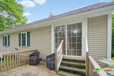 Exterior - 35 Pleasant St, Newfields, NH 03856 photo 6 of 14