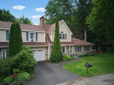 Exterior - 35 Pleasant St, Newfields, NH 03856 photo 2 of 13