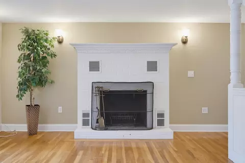 Living - 35 Pleasant St, Newfields, NH 03856 photo 2 of 11