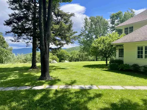 1016 Kew Vasseur Rd, Fayston, VT 05660