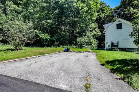 Exterior - 6 Mill St, Concord, NH 03301 photo 7 of 8