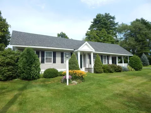 7 Winchester Rd, Chesterfield, NH 03443
