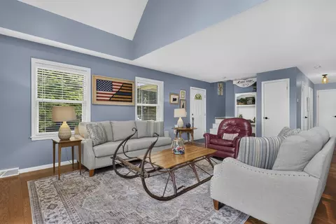 Living - 96 Fox Run Rd, Stoddard, NH 03464 photo 3 of 5