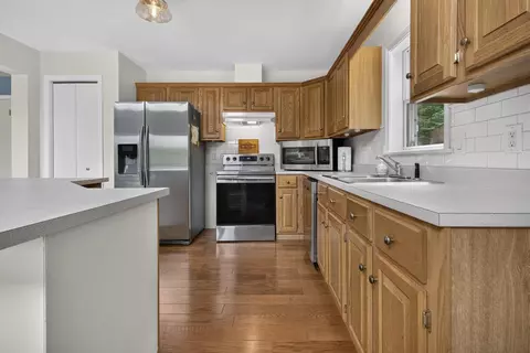 Kitchen - 96 Fox Run Rd, Stoddard, NH 03464 photo 4 of 5