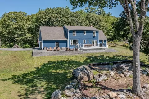 269 Old Bay Rd, New Durham, NH 03855