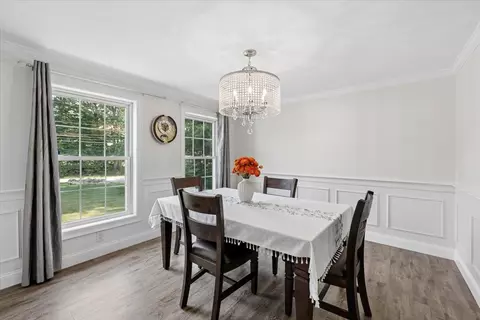 Dining - 110 Middle Rd, Deerfield, NH 03037 photo 1 of 2