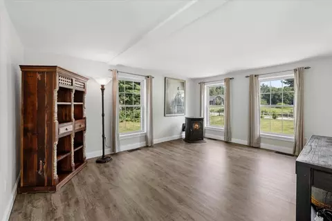 Living - 110 Middle Rd, Deerfield, NH 03037 photo 2 of 2