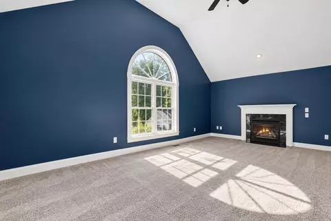 Living - 110 Middle Rd, Deerfield, NH 03037 photo 3 of 7