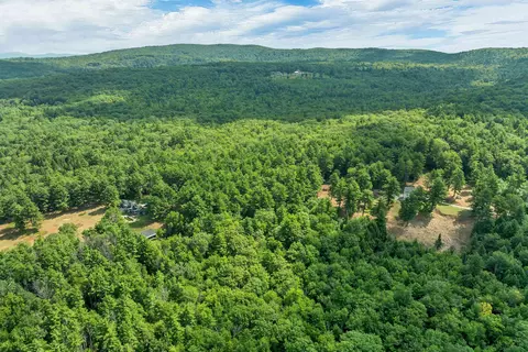 435 437 Avery Hill Rd, Alton, NH 03810