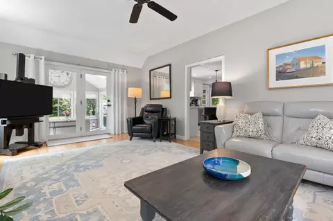 Living - 19 Buttonwood Dr, Derry, NH 03038 photo 1 of 1