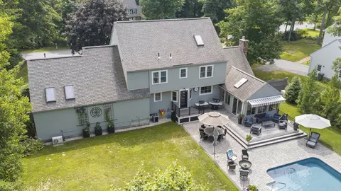 View/Area - 19 Buttonwood Dr, Derry, NH 03038 photo 2 of 3