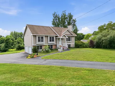 42 Mason Ave, Pembroke, NH 03275