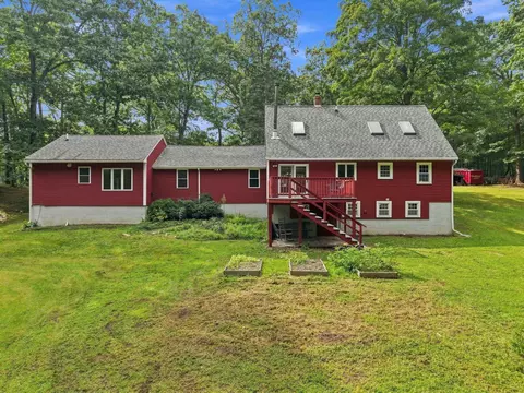 Exterior - 157 Camp Lee Rd, Epping, NH 03042 photo 4 of 11