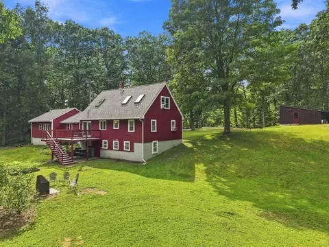 Exterior - 157 Camp Lee Rd, Epping, NH 03042 photo 5 of 11