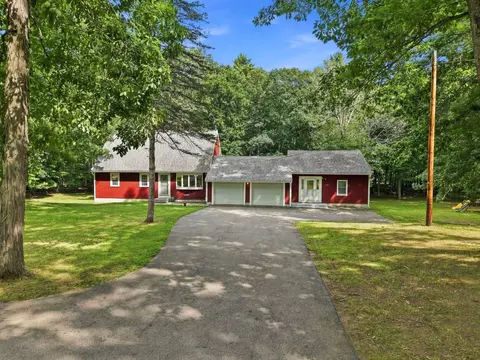 Exterior - 157 Camp Lee Rd, Epping, NH 03042 photo 2 of 11