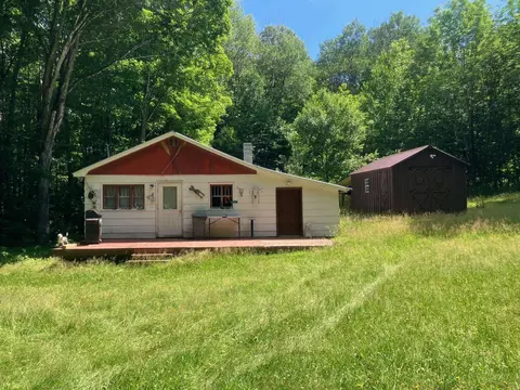 Exterior - 3585 Vt Route 114 S, Norton, VT 05907 photo 4 of 12