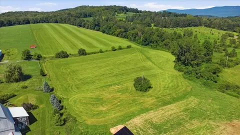 3213 West Rd, Bennington, VT 05201 photo 3