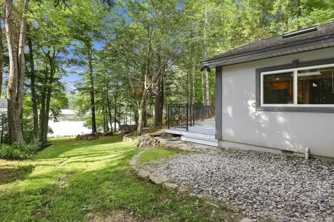 213 Long Pond Rd, Northwood, NH 03261