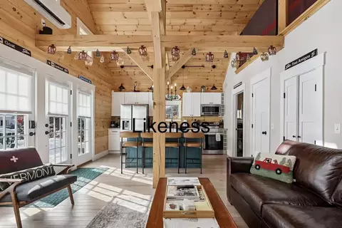 35 Home Acre St, Morristown, VT 05661