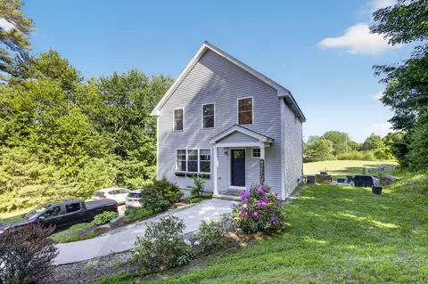 51 Old Turnpike Rd, Northwood, NH 03261