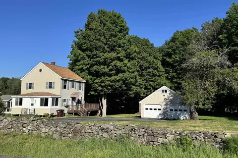 241 Nimble Hill Rd, Newington, NH 03801