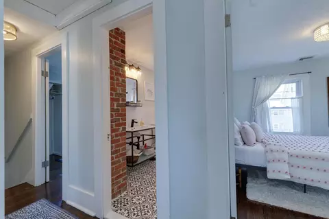 Entry Way - 19 Cutler Ave, Hampton, NH 03842 photo 4 of 4