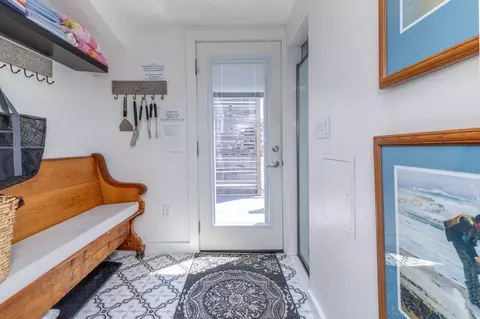 Entry Way - 19 Cutler Ave, Hampton, NH 03842 photo 1 of 4
