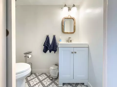 Bath - 19 Cutler Ave, Hampton, NH 03842 photo 1 of 4