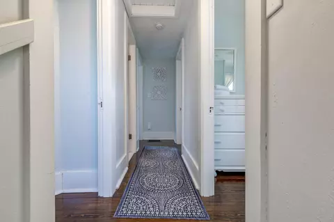 Entry Way - 19 Cutler Ave, Hampton, NH 03842 photo 3 of 4