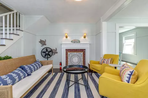 Living - 19 Cutler Ave, Hampton, NH 03842 photo 3 of 5