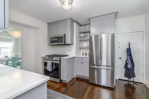 Kitchen - 19 Cutler Ave, Hampton, NH 03842 photo 3 of 3