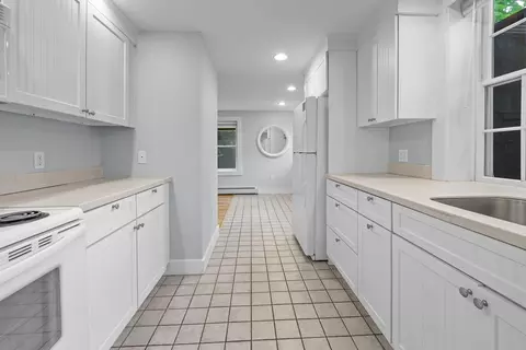 Entry Way - 2 Lewin Rd # 15, Hanover, NH 03755 photo 1 of 1