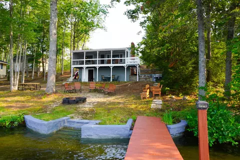 530 Pinewood Shores Rd, Wakefield, NH 03830