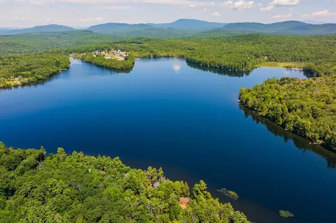 37 Green Eagle Ln, Canaan, NH 03741